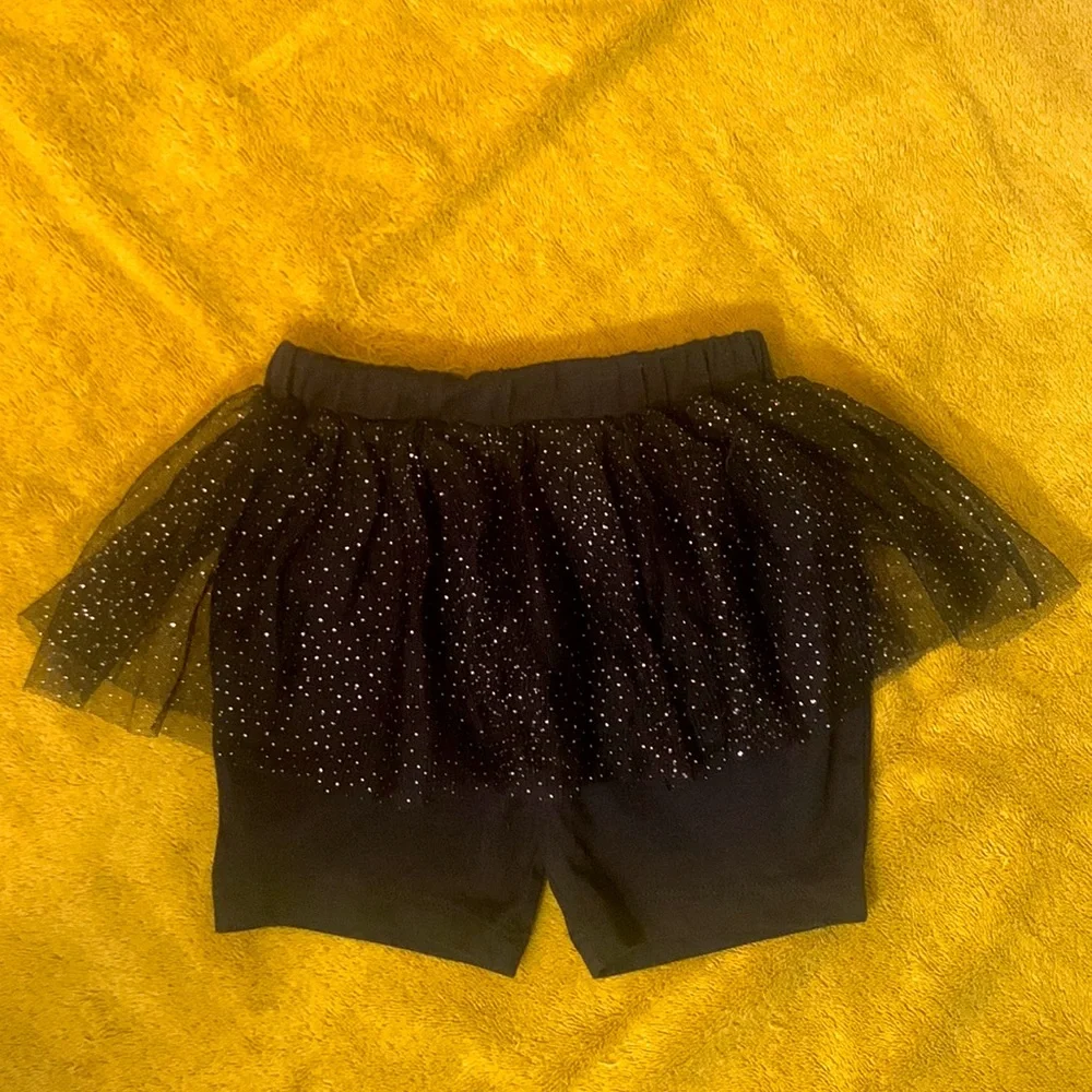 SWIGGLES Black Glittery Skirt